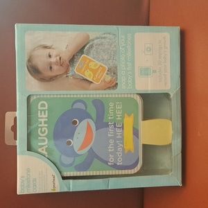 Baby milestone cards